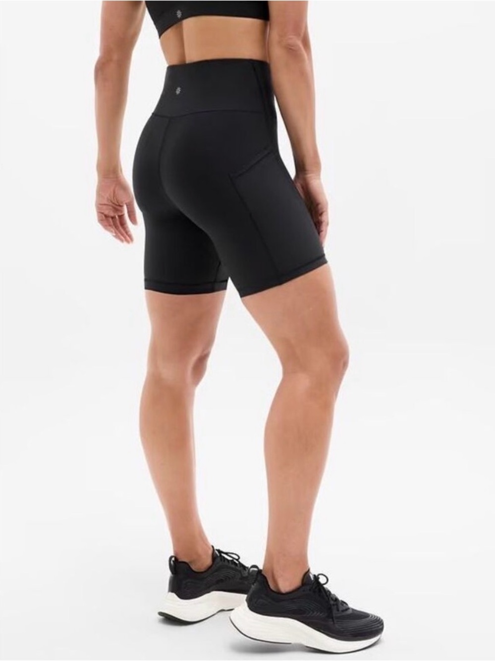 Athleta Interval Stash 7" Bike Short In Black Size XL extra large